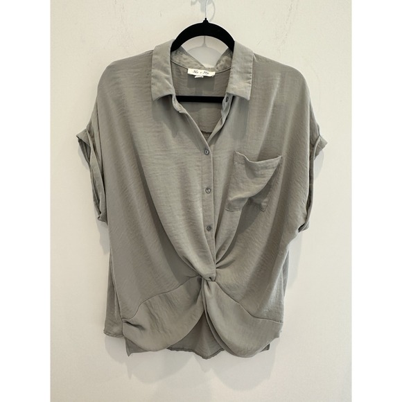 She + Sky Tops - She + Sky Womens Mint Green/grey Collared Button Up Blouse Size XL
